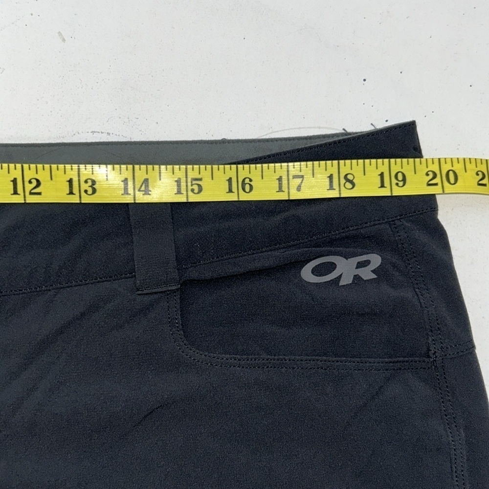 Women’s Black Straight-Leg Pants - Picture 11 of 13